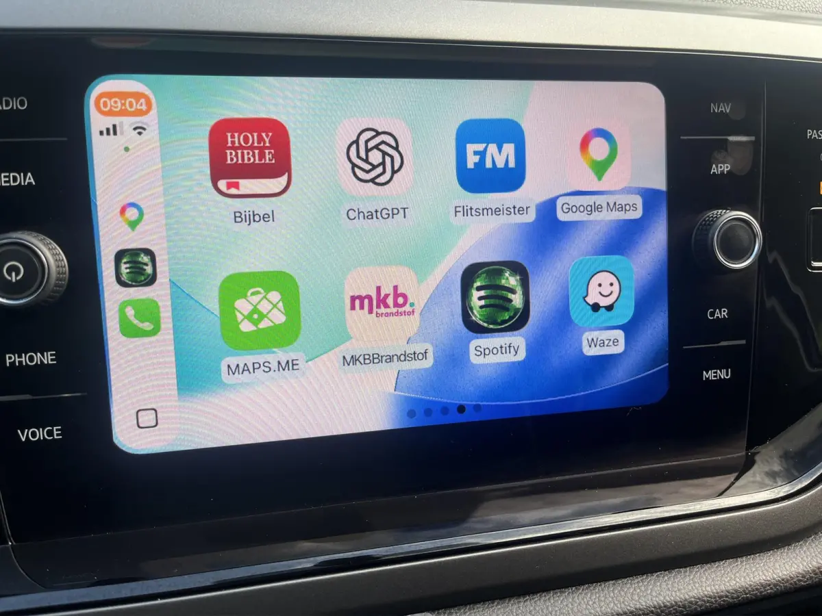 1.0 TSi Comfortline Business | NAV. | CAMERA | PDC V+A | APP CONNECT |