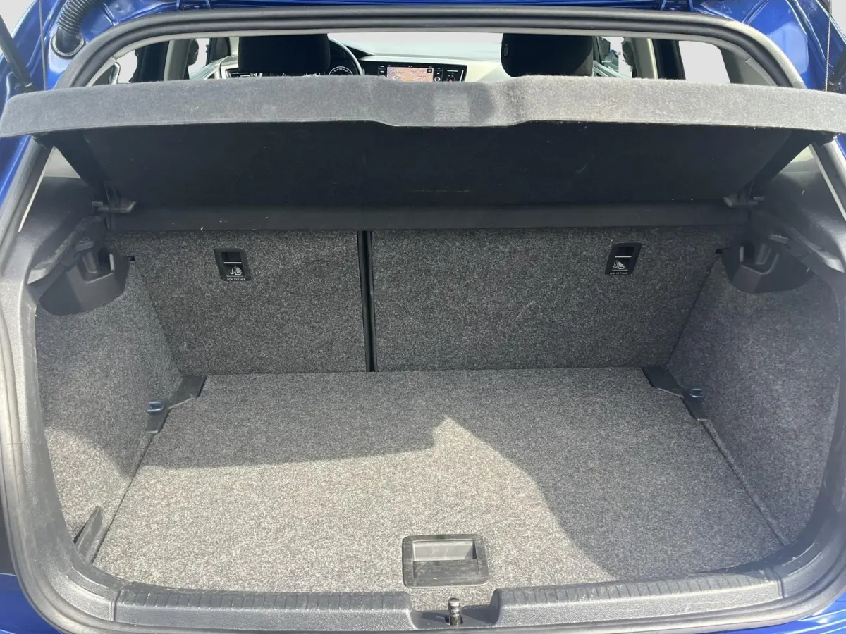 1.0 TSi Comfortline Business | NAV. | CAMERA | PDC V+A | APP CONNECT |