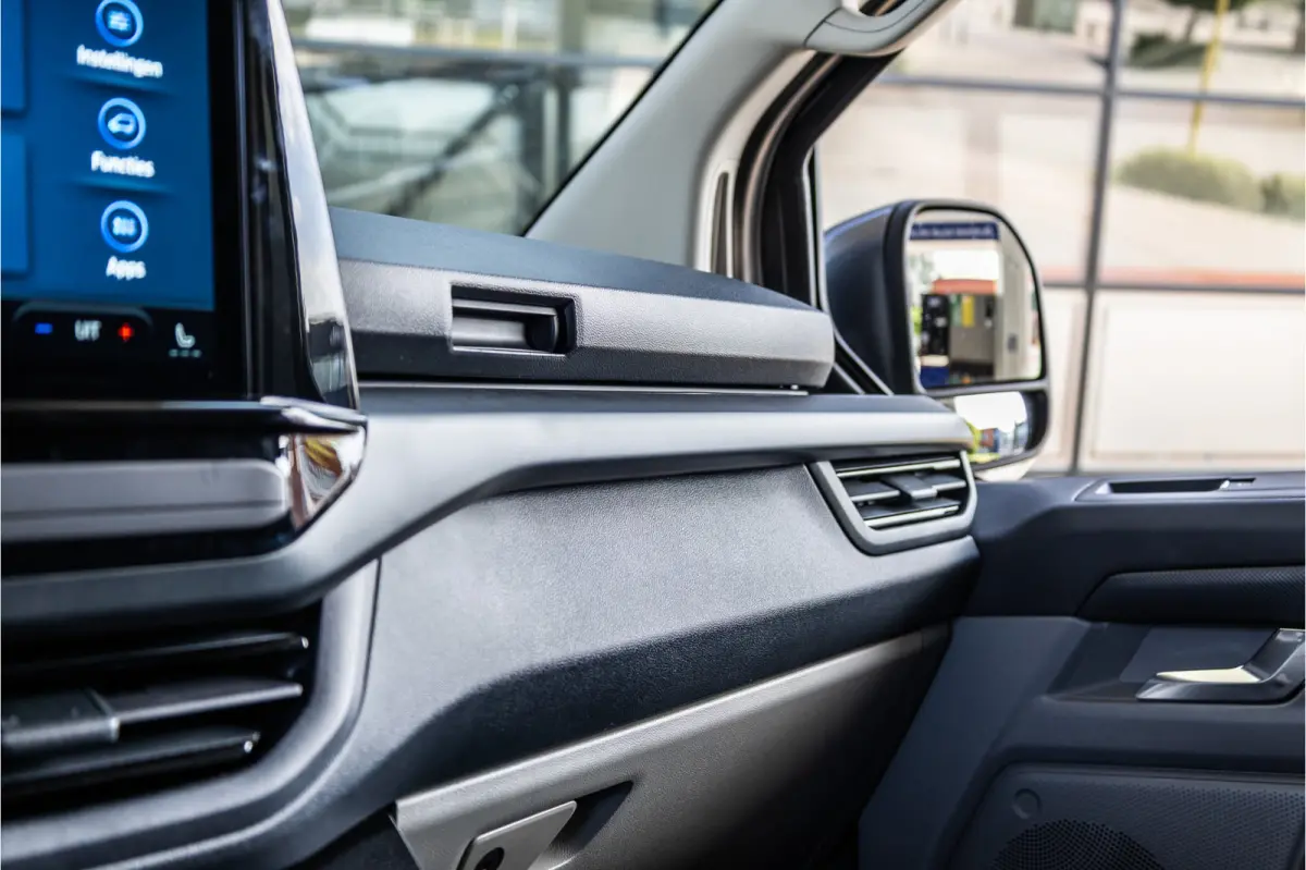 340 L2H1 DC Sport 65 kWh | Dubbel cabine | 350 KM Range | 360 Camera | Driving Assistant | L+R Schuifdeur | DSS LED | Middenconsole | 5-Zitter | Navigatie | CarPlay | ACC | Blind Spot | Stuu