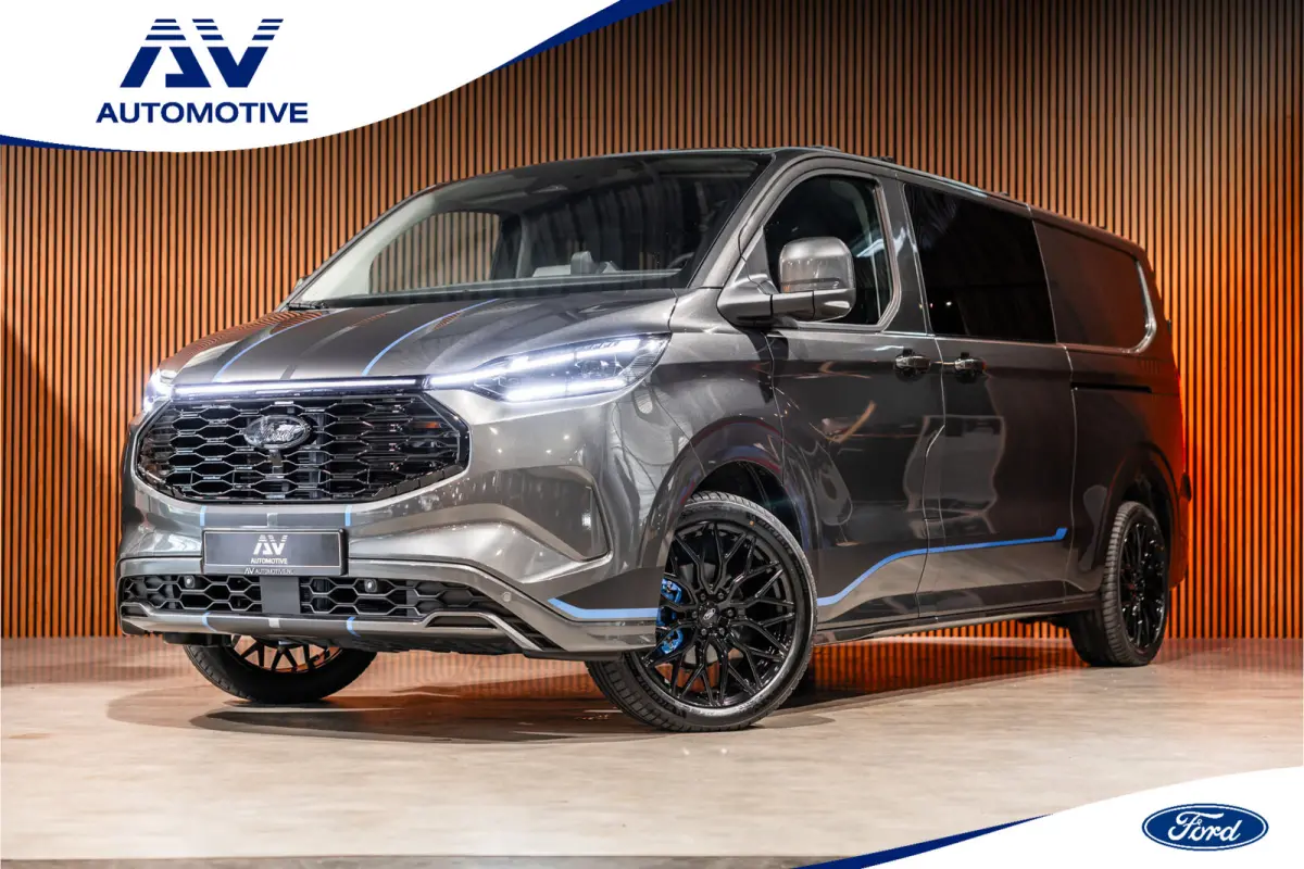 340 L2H1 DC Sport 65 kWh | Dubbel cabine | 350 KM Range | 360 Camera | Driving Assistant | L+R Schuifdeur | DSS LED | Middenconsole | 5-Zitter | Navigatie | CarPlay | ACC | Blind Spot | Stuu