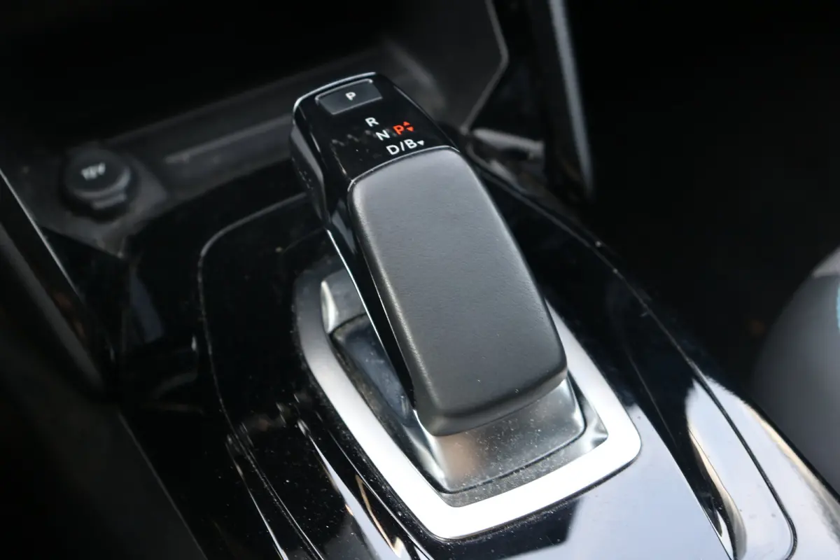 EV Allure Pack 50 kWh | Camera | Cruise | DAB | LED | PDC Achter | Apple Carplay & Android Auto |