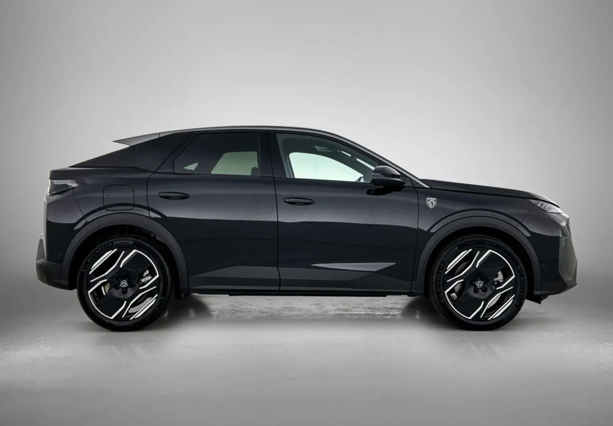 1.6 plug-in Hybrid 225pk GT Exclusive Automaat | Schuif-/Kanteldak | Elektrische Verstelb. Bestuurdersstoel | 360° Camera | Navigatie | Stoelverwarming Voor + Achter | Leder | Elektrische K