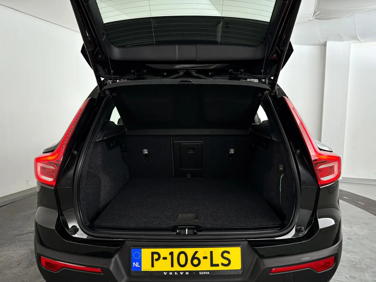 T4 Inscription Expression | Park assist | Cruise control | Climate control | Navigatie