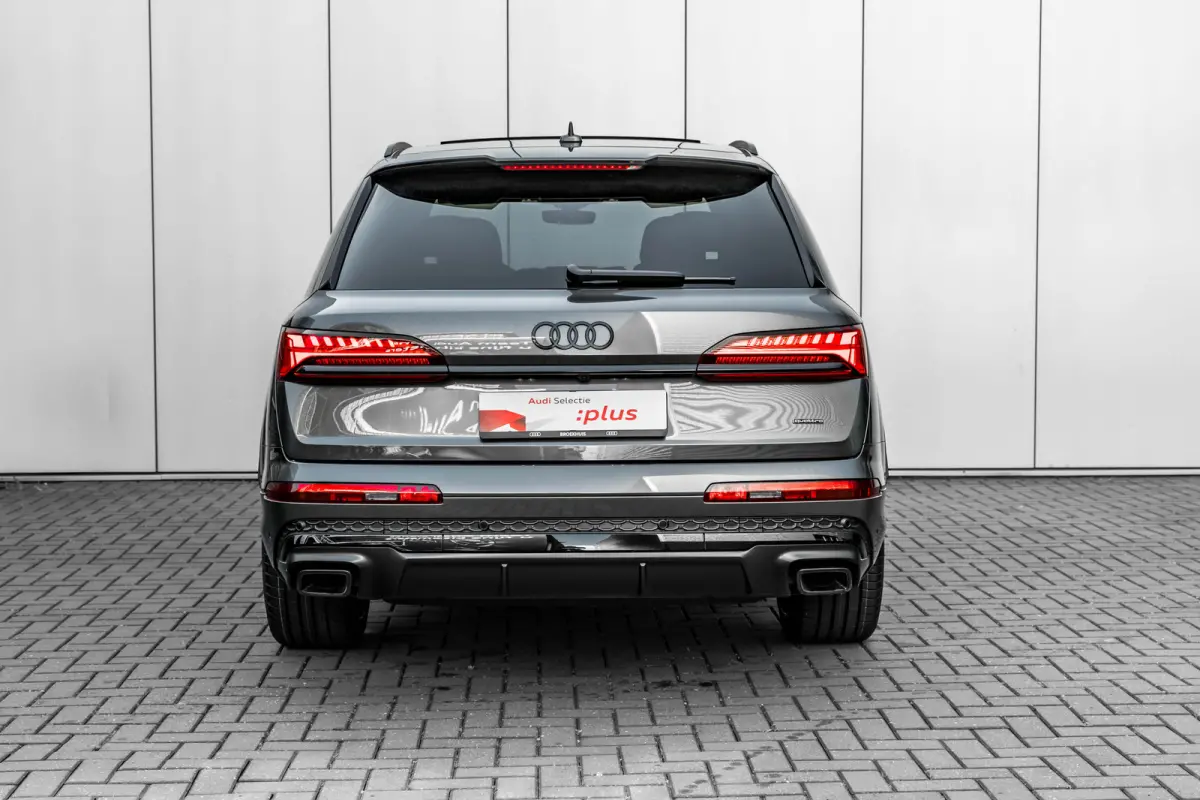 55 TFSI e quattro Pro Line S 394 PK | Trekhaak | Panoramadak | B&O | Laser LED | Omgevingscamera |