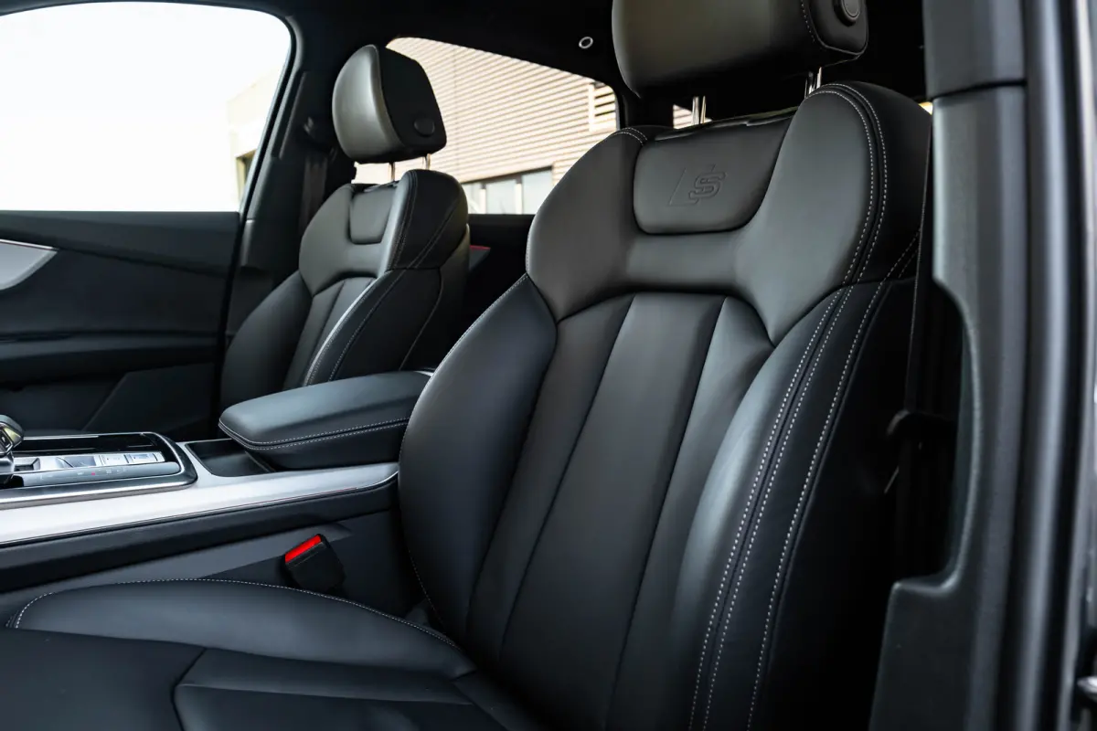 55 TFSI e quattro Pro Line S 394 PK | Trekhaak | Panoramadak | B&O | Laser LED | Omgevingscamera |