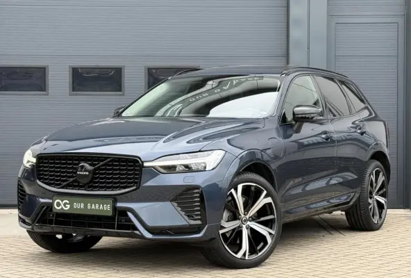 T6 Plug-in AWD Plus Dark|BLIS|Pano|H&K|HeadUp|21"