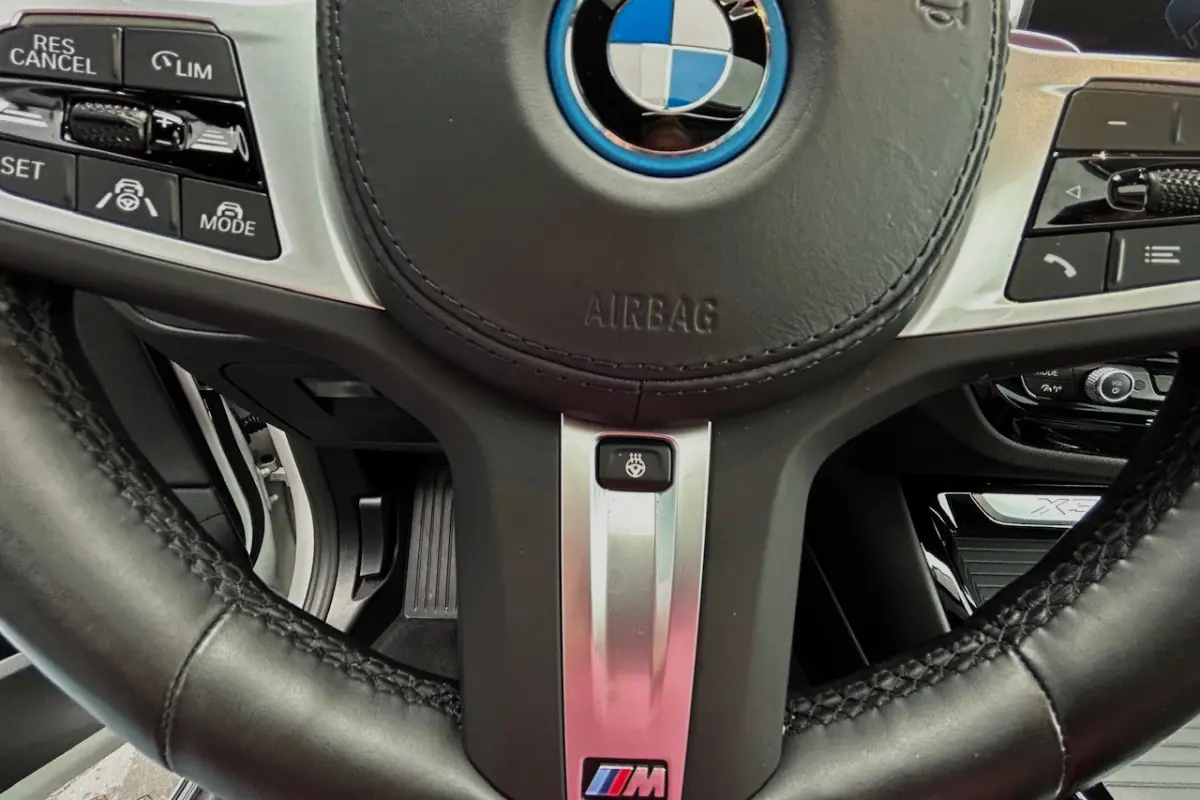 xDrive30e M-Sport PANO ACC TREKHAAK 29504KM!