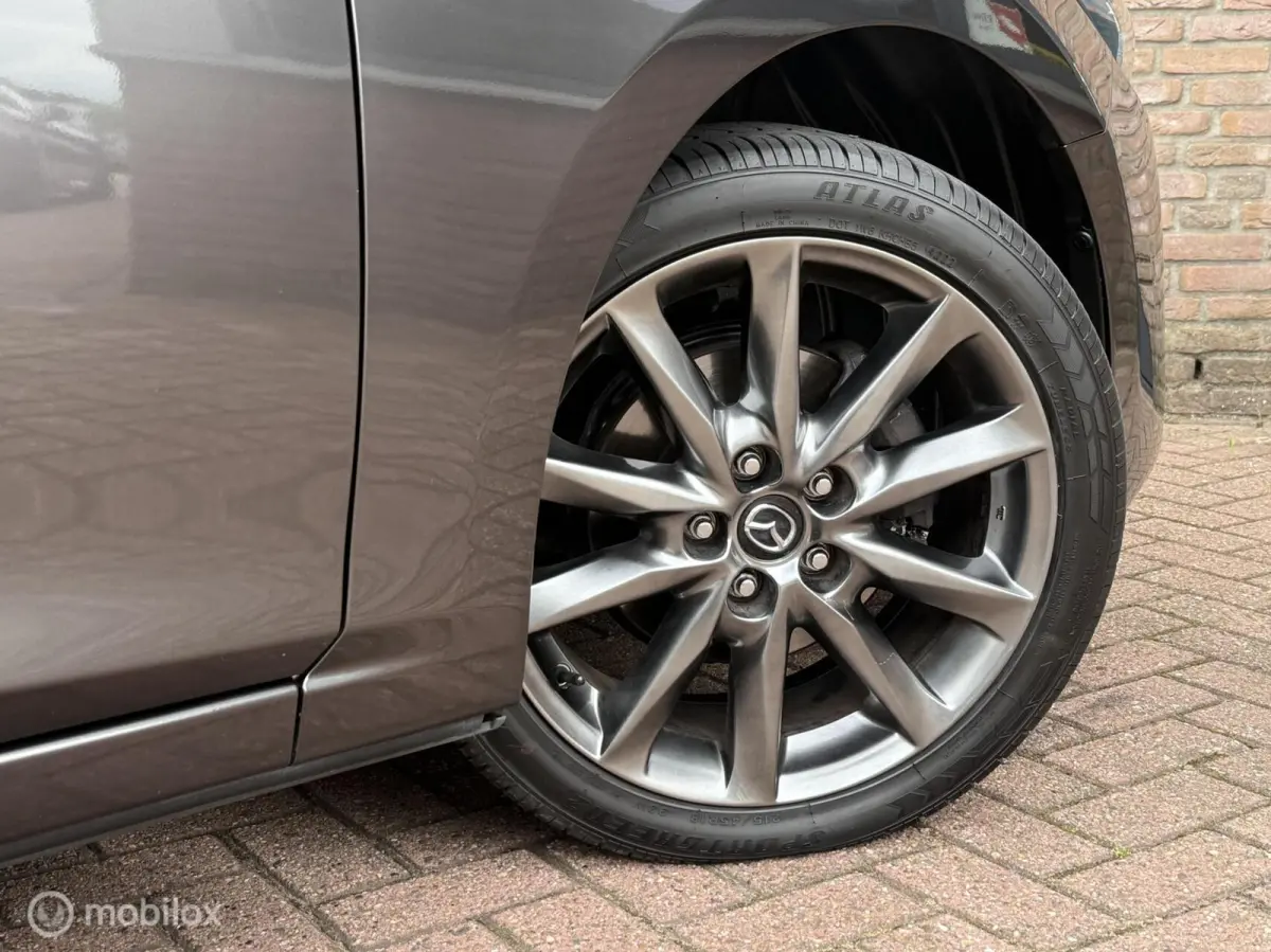 2.0 SkyActiv-G 120 GT-M Line HUD Navi Camera Stoelv Stuurv