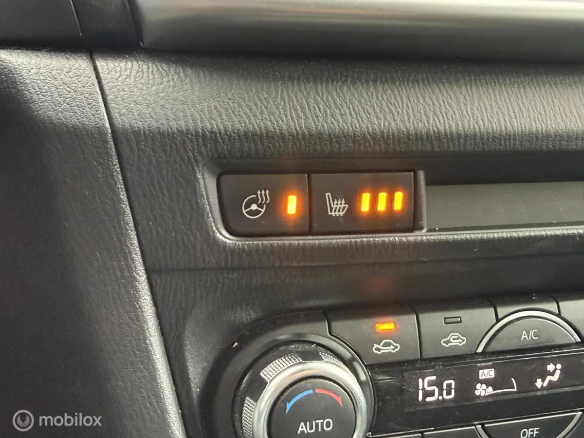 2.0 SkyActiv-G 120 GT-M Line HUD Navi Camera Stoelv Stuurv