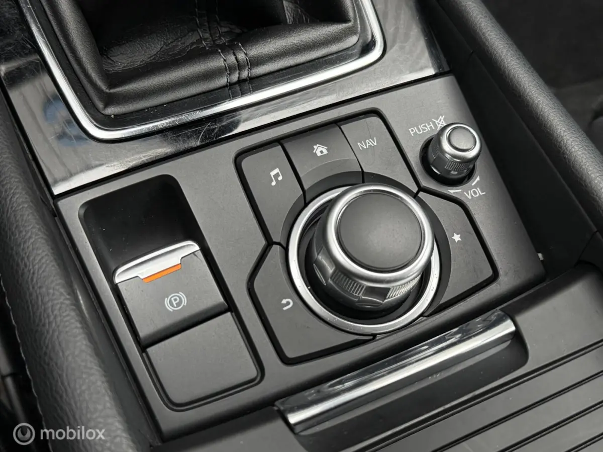 2.0 SkyActiv-G 120 GT-M Line HUD Navi Camera Stoelv Stuurv