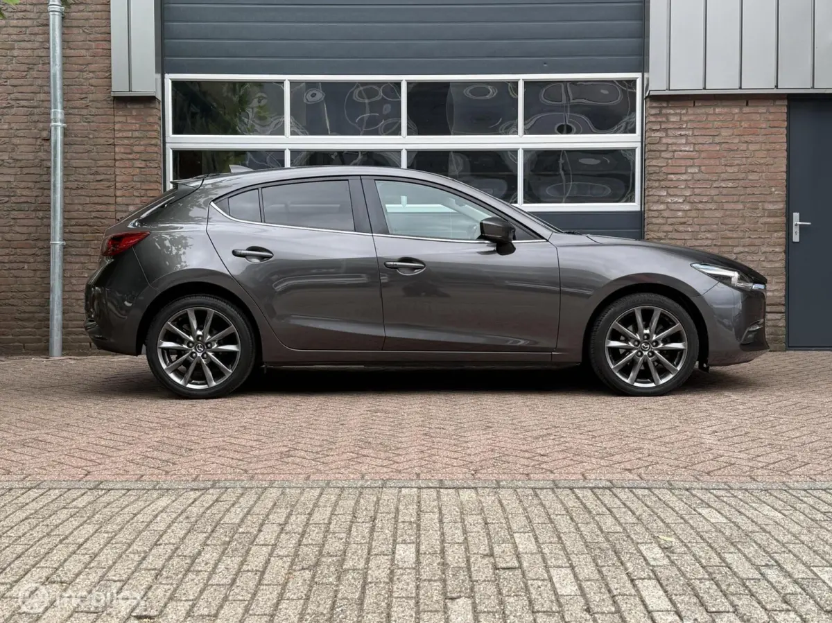 2.0 SkyActiv-G 120 GT-M Line HUD Navi Camera Stoelv Stuurv