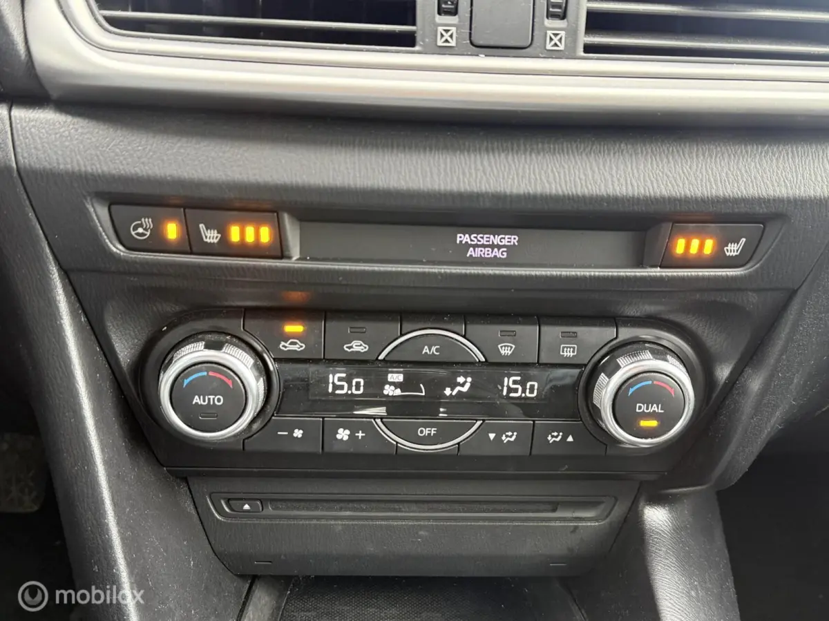 2.0 SkyActiv-G 120 GT-M Line HUD Navi Camera Stoelv Stuurv