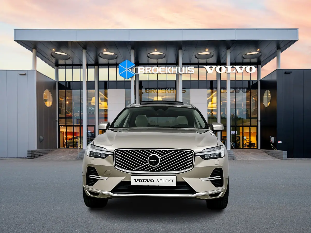 T8 Recharge Ultra Bright Excecutive | 21" | Luchtvering | Geventileerd Nappa | Massagestoelen | Bowers & Wilkins | Gelaagd & Getint Glas | Panoramadak | Head-Up | 360 Camera | Elektr. verst.