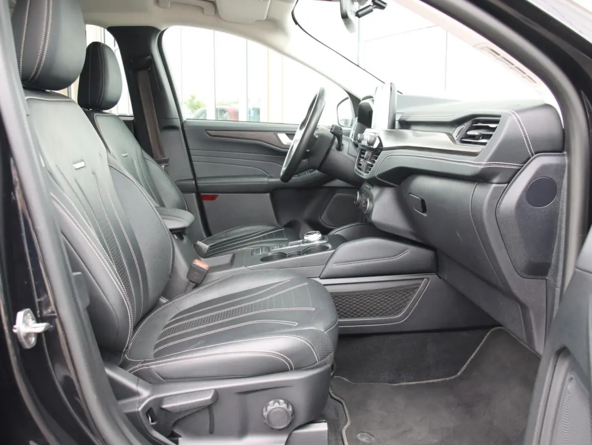 2.5 PHEV 225PK Vignale | Elek. wegklapbare trekhaak |