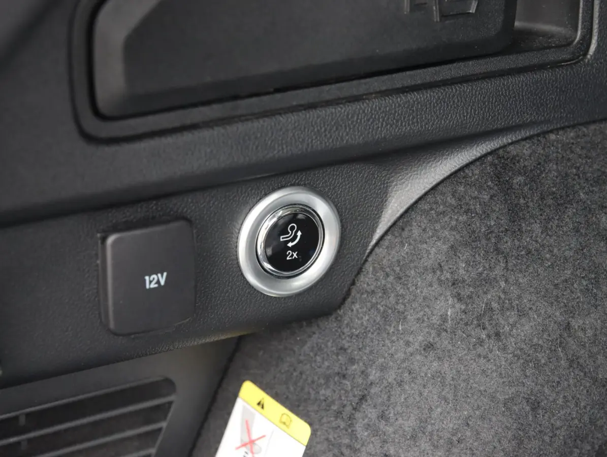 2.5 PHEV 225PK Vignale | Elek. wegklapbare trekhaak |