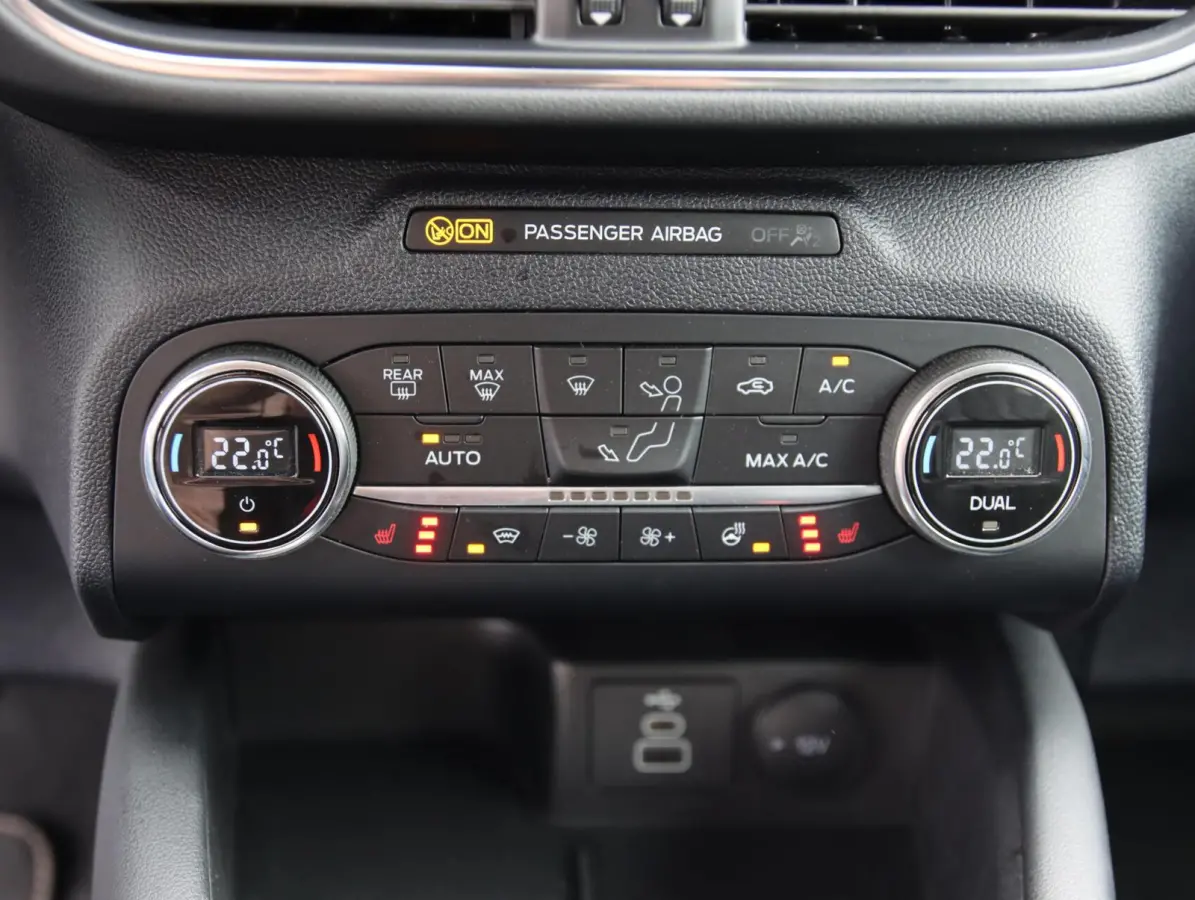 2.5 PHEV 225PK Vignale | Elek. wegklapbare trekhaak |