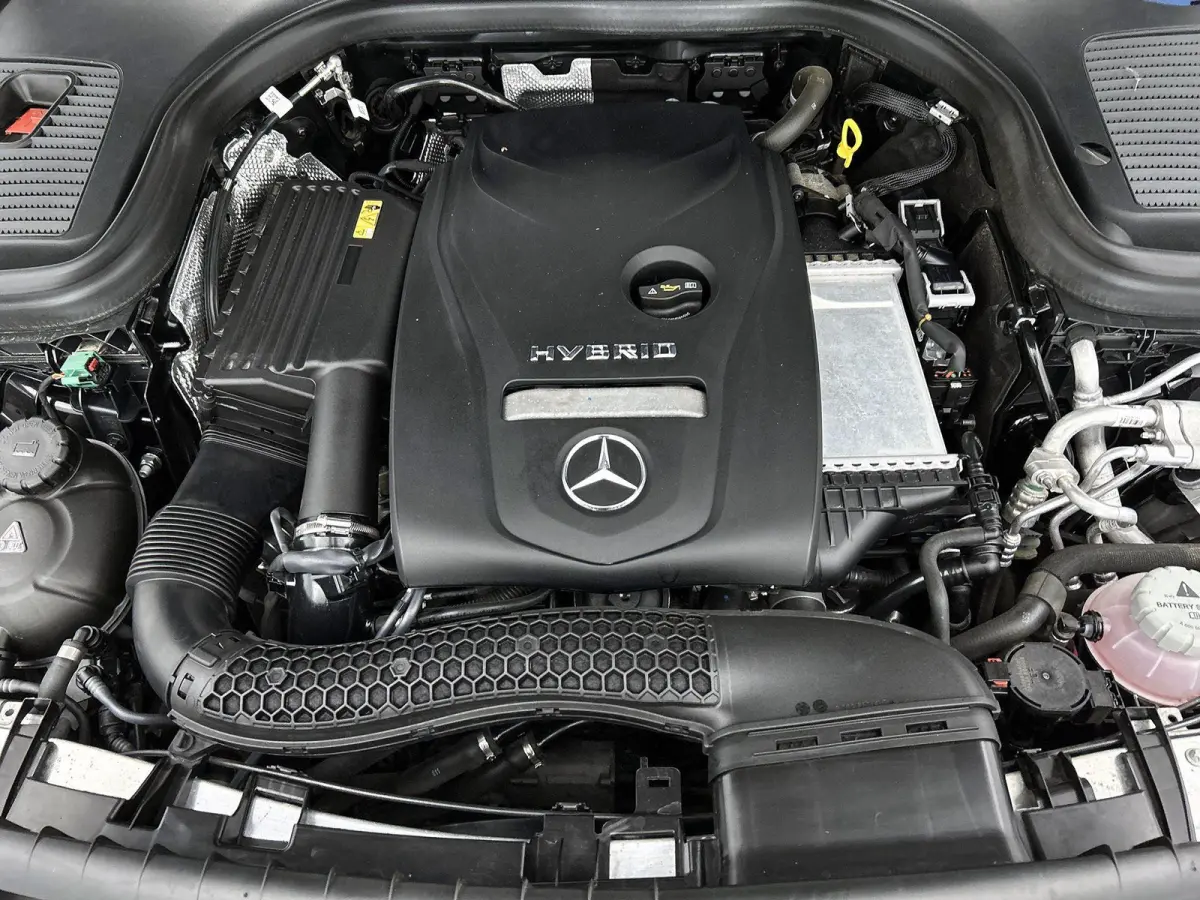 4MATIC AMG Line | 360 CAMERA | HEAD-UP | SFEERVERLICHTING | APPLE CARPLAY / ANDROID AUTO | NAVIGATIE | STOELVERWARMING |