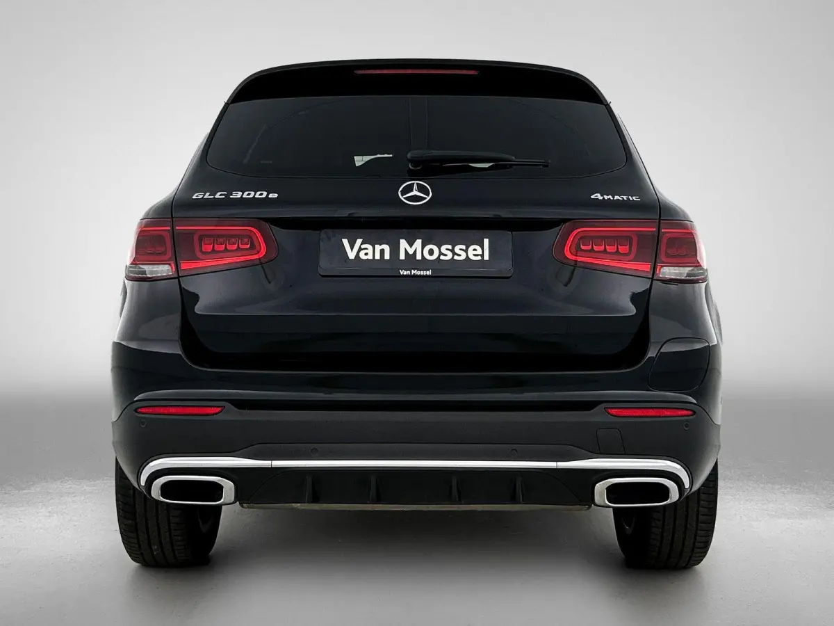 4MATIC AMG Line | 360 CAMERA | HEAD-UP | SFEERVERLICHTING | APPLE CARPLAY / ANDROID AUTO | NAVIGATIE | STOELVERWARMING |