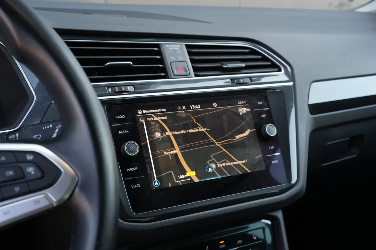 1.4 TSI eHybrid 245pk Elegance | Camera | Stuur & Stoelverwarming | Head-Up | Keyless