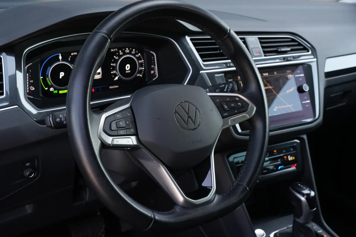1.4 TSI eHybrid 245pk Elegance | Camera | Stuur & Stoelverwarming | Head-Up | Keyless
