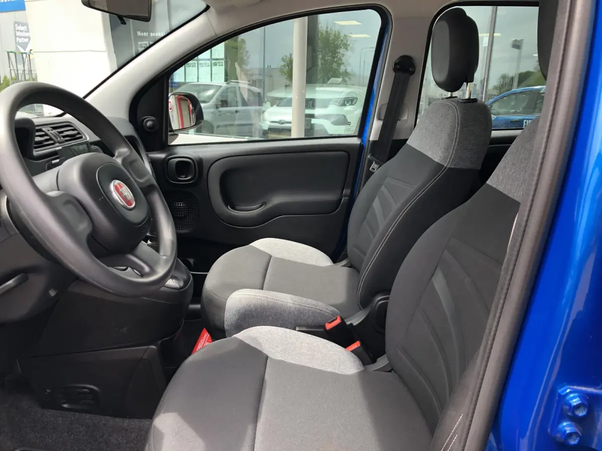 1.0 Hybrid Cross AIRCO|PHONE MIRRORING|