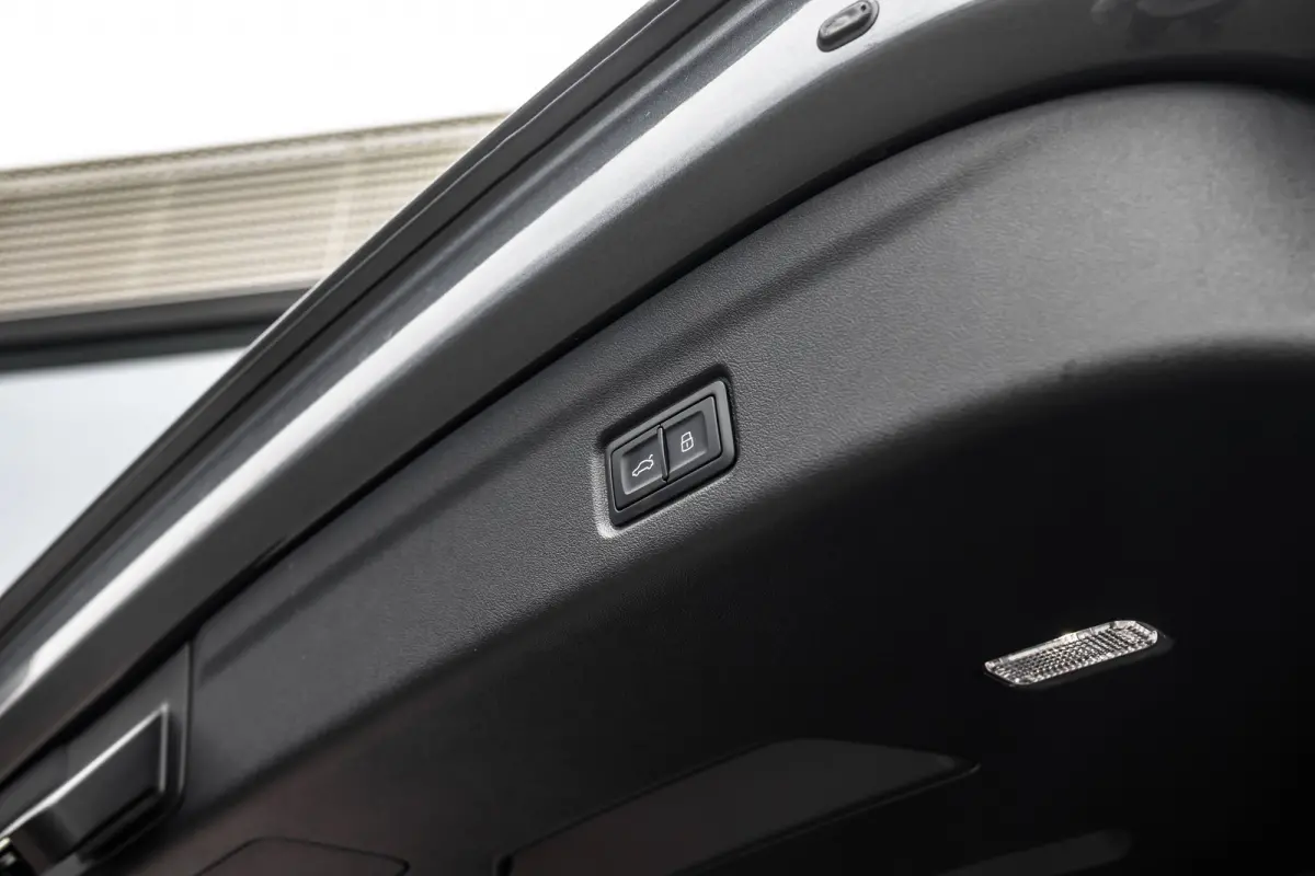 quattro 285 kW | Luchtvering | Stoelventilatie | HUD | Bang & Olufsen |