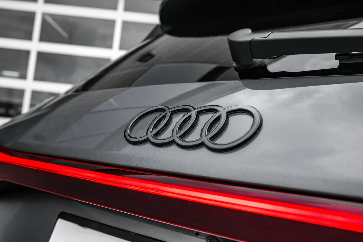 quattro 285 kW | Luchtvering | Stoelventilatie | HUD | Bang & Olufsen |
