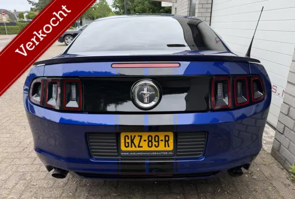 3.7 V6, leder, navi, 60.384km! Model 2013!