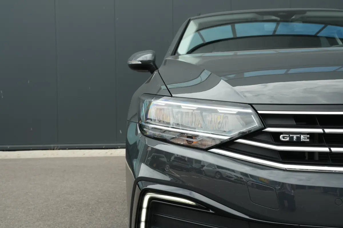 1.4 TSI PHEV GTE Business | Parkeersensoren V+A | Winter Pakket | Camera | Navi |