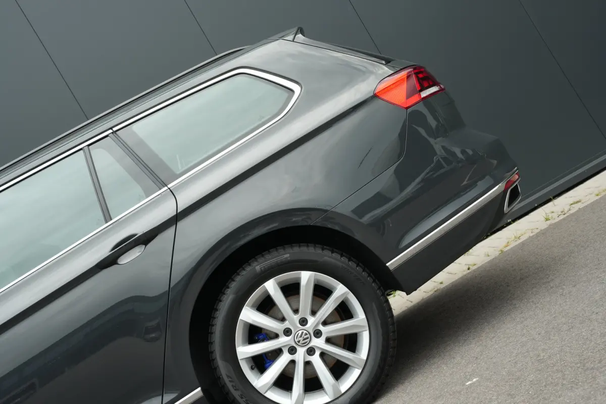 1.4 TSI PHEV GTE Business | Parkeersensoren V+A | Winter Pakket | Camera | Navi |