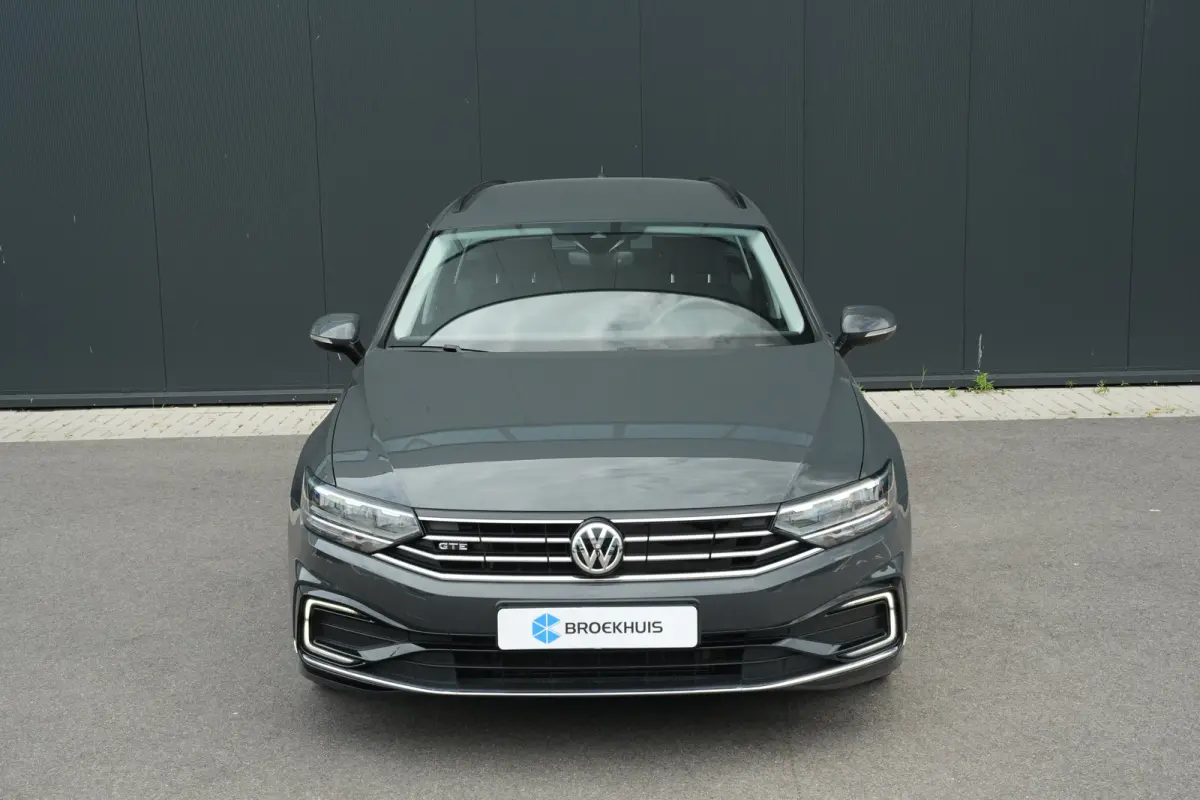1.4 TSI PHEV GTE Business | Parkeersensoren V+A | Winter Pakket | Camera | Navi |