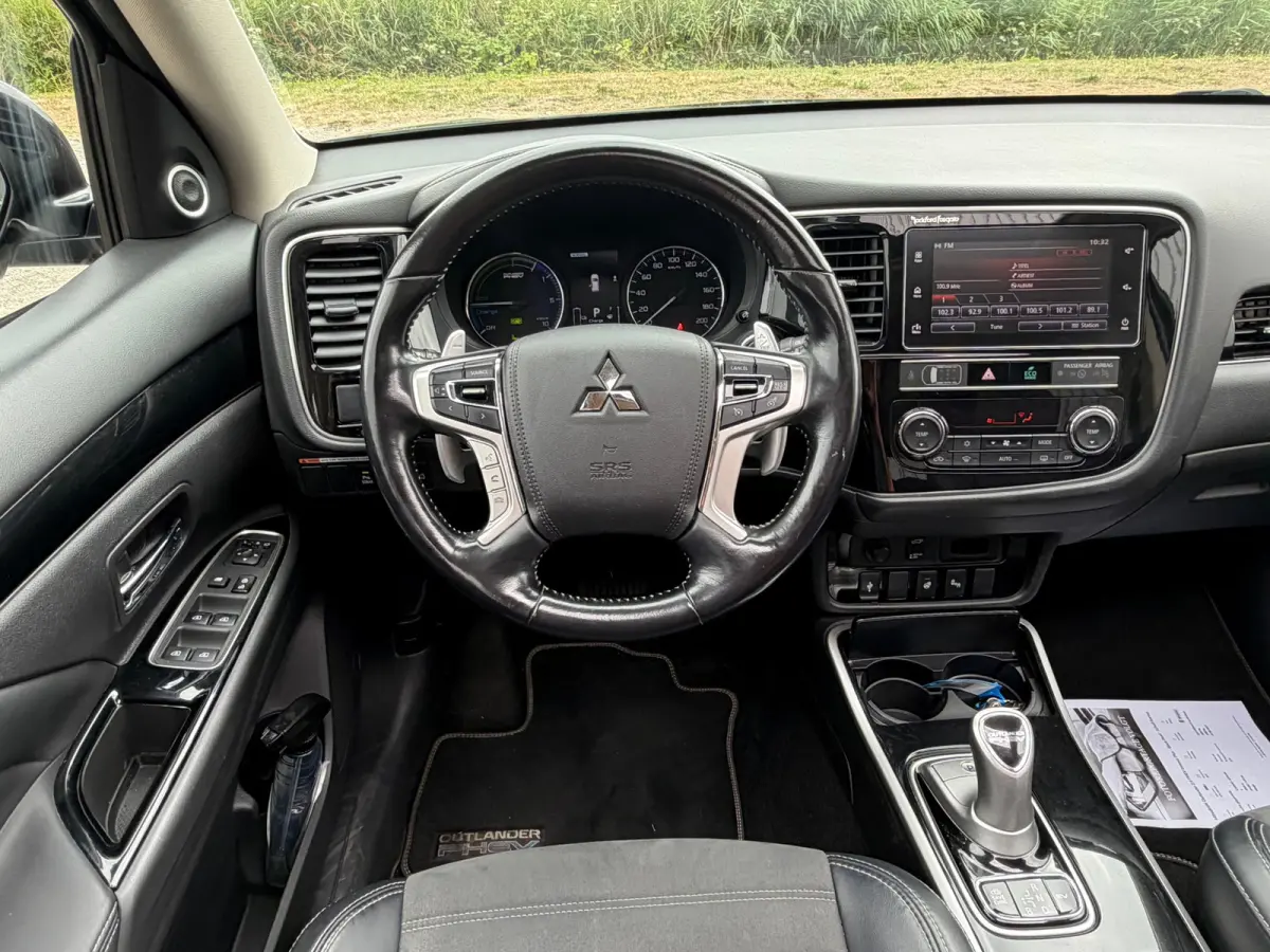 2.4 PHEV Intense Plus - Black Pearl - Schuif/kantel dak - Leder