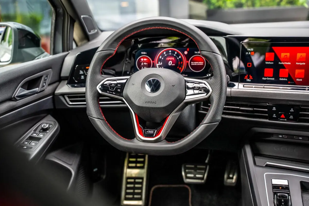 2.0 TSI GTI CLUBSPORT|45 JAHRE|ACC|H&K|19''