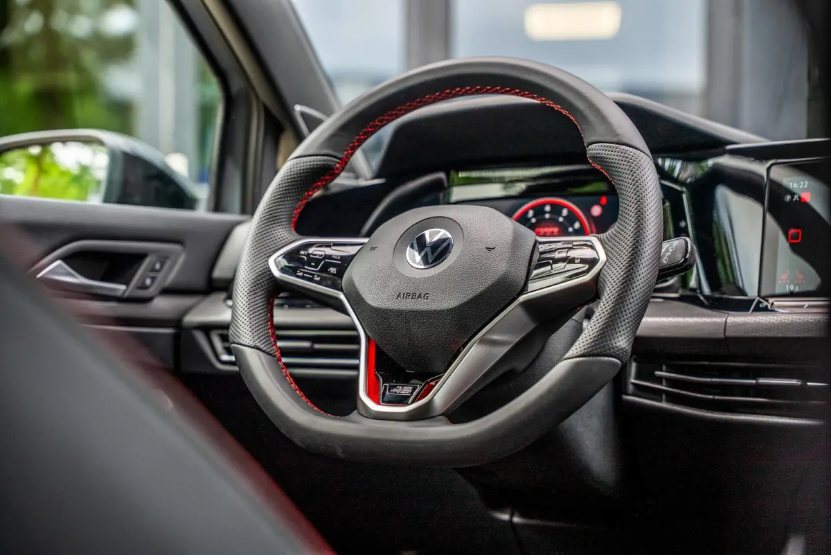 2.0 TSI GTI CLUBSPORT|45 JAHRE|ACC|H&K|19''