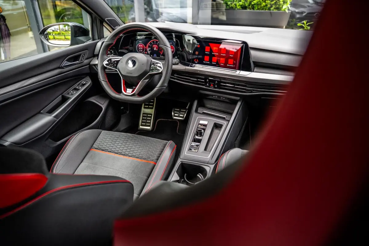 2.0 TSI GTI CLUBSPORT|45 JAHRE|ACC|H&K|19''