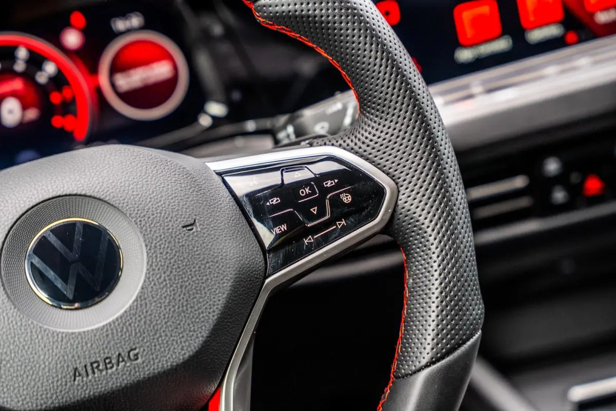 2.0 TSI GTI CLUBSPORT|45 JAHRE|ACC|H&K|19''