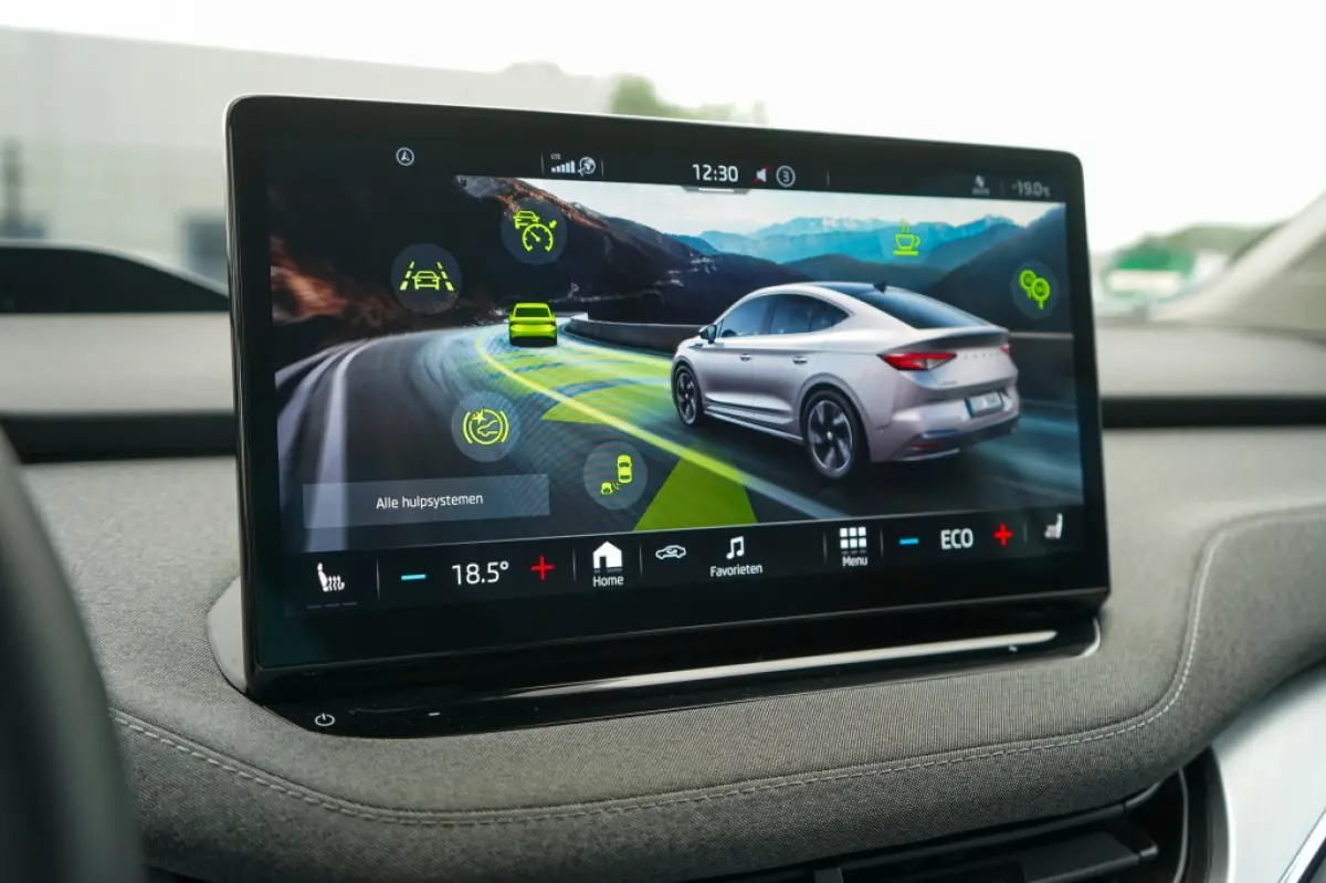 iV 80 Bns Ed. + | 96,36% SOH | Canton | Pano | Adap. Cruise | Camer