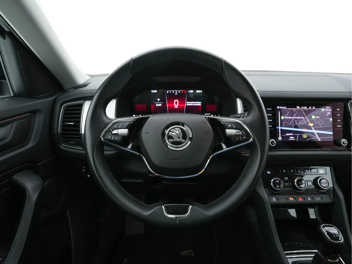 1.5 TSI Business Edition (INCL-BTW) *LEATHER-FABRIC | FULL-LED | DIGI-COCKPIT | CAMERA | KEYLESS | DAB+ | NAVI-FULLMAP | SPORTSEATS | PRIVACY-GLASS | ECC | PDC | TOWBAR | CRUISE | 20''ALU*