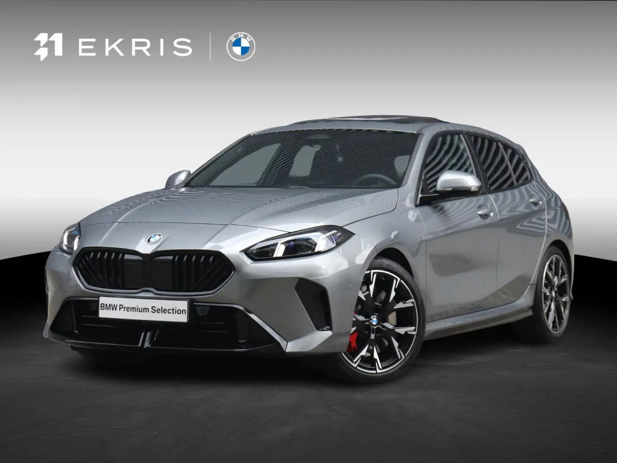 5-deurs 120 | M Sportpakket Pro | Panodak | Individual Lak | Elektr. Stoelen | Harman Kardon | Driving Assistant Plus | M Sportstoelen | Comfort Access | 19'' LMV