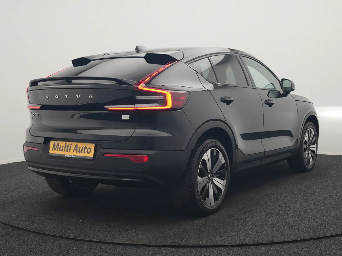Recharge Twin Plus 78 kWh 408pk Dealer O.H. | Panodak | Adaptive Cruise | Camera | Alcantara Sportstoelen Verwarmd | Google Assistent | Keyless | Blis | Stuur Verwarmd | Warmtepomp | Apple C