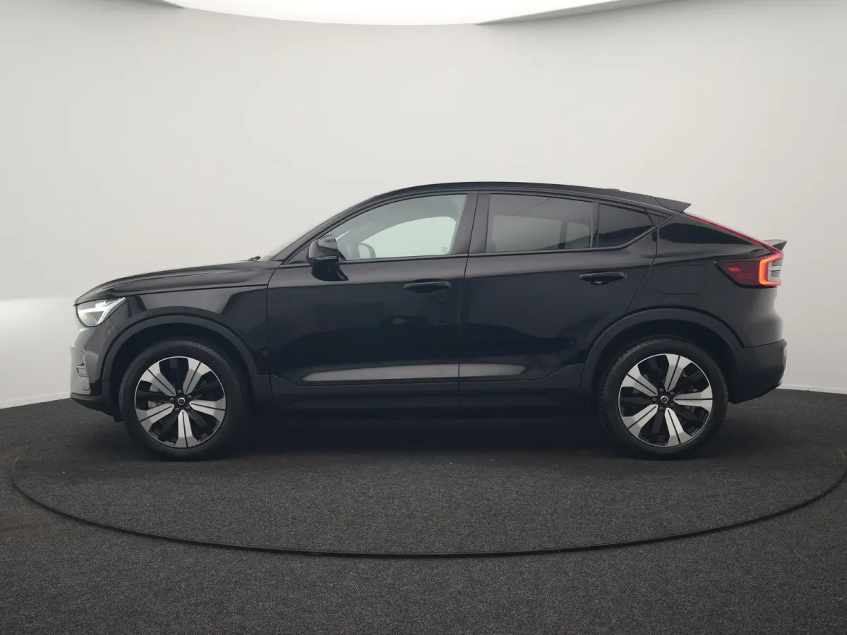 Recharge Twin Plus 78 kWh 408pk Dealer O.H. | Panodak | Adaptive Cruise | Camera | Alcantara Sportstoelen Verwarmd | Google Assistent | Keyless | Blis | Stuur Verwarmd | Warmtepomp | Apple C