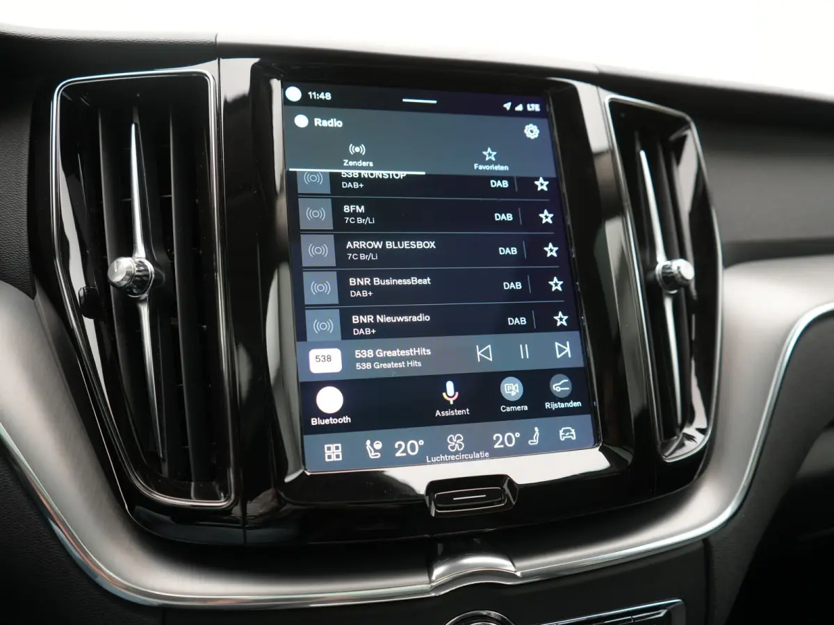 T6 AWD Inscription LONG RANGE PHEV 350pk Dealer O.H. | Panodak | Camera | Sportstoelen & Stuur Verwarmd | Google Assistent | Keyless | Apple Carplay | Virtual | Cruise Control | DAB | Plug I