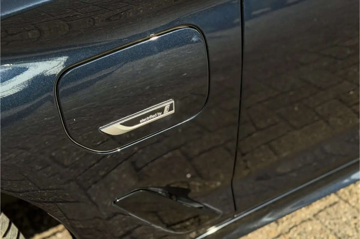 530e xDrive M-Sport | Panodak | Trekhaak | Comfort Leder | Comfort Access | Memory