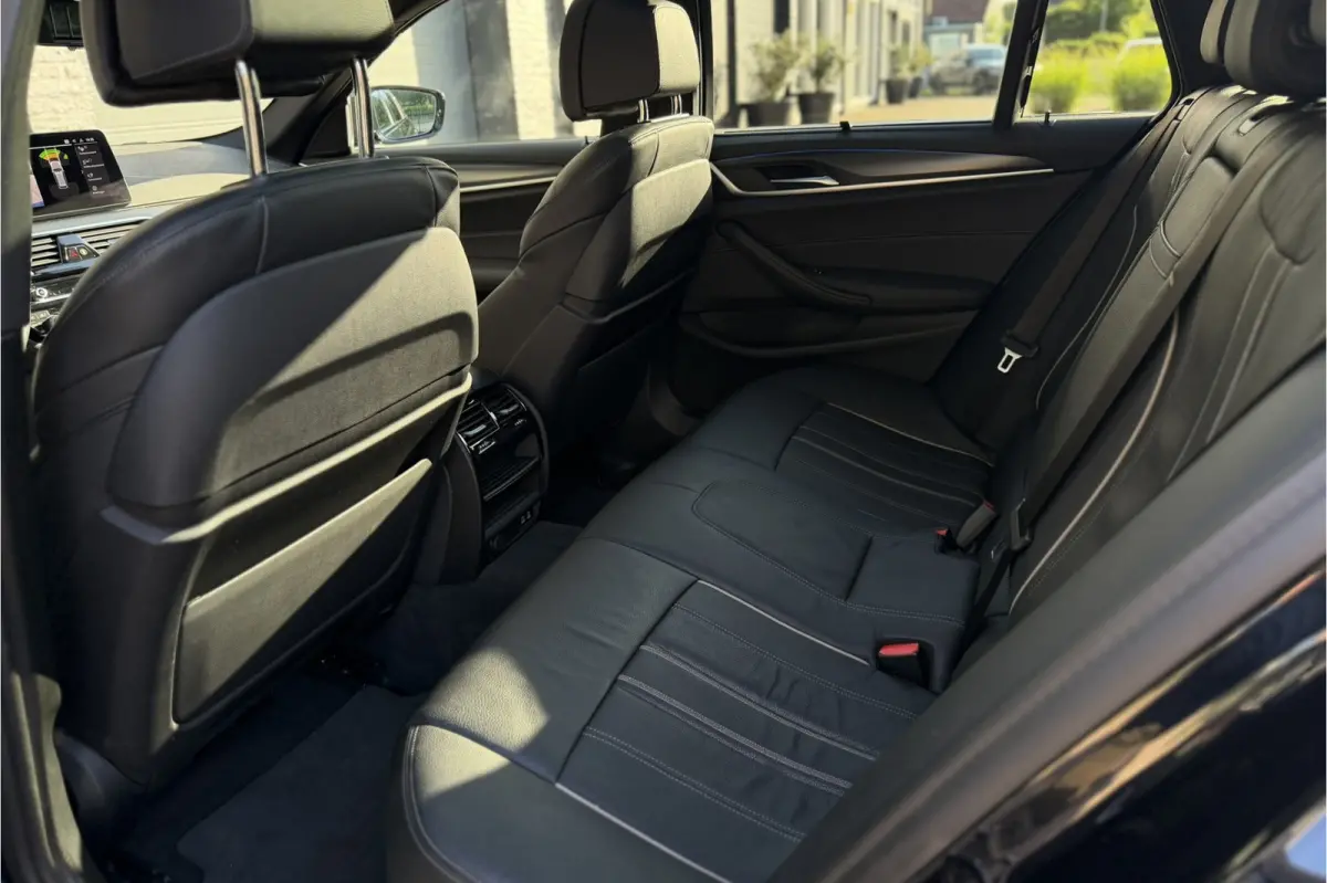 530e xDrive M-Sport | Panodak | Trekhaak | Comfort Leder | Comfort Access | Memory