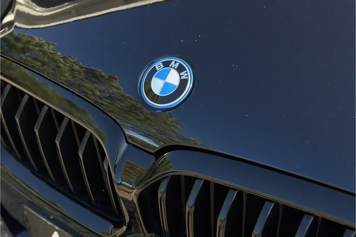 530e xDrive M-Sport | Panodak | Trekhaak | Comfort Leder | Comfort Access | Memory