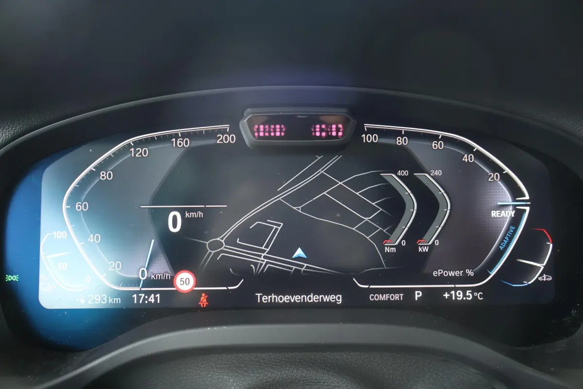 Executive 80 kWh | SOH 100% | Harman Kardon | Panoramadak | M Sport | elektrisch verstelbare stoel(en) met geheugen