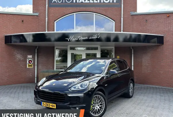 3.0 S E-Hybrid | Camera | Clima | Cruise | LM Velgen | Lederen bekleding | Memory chairs |