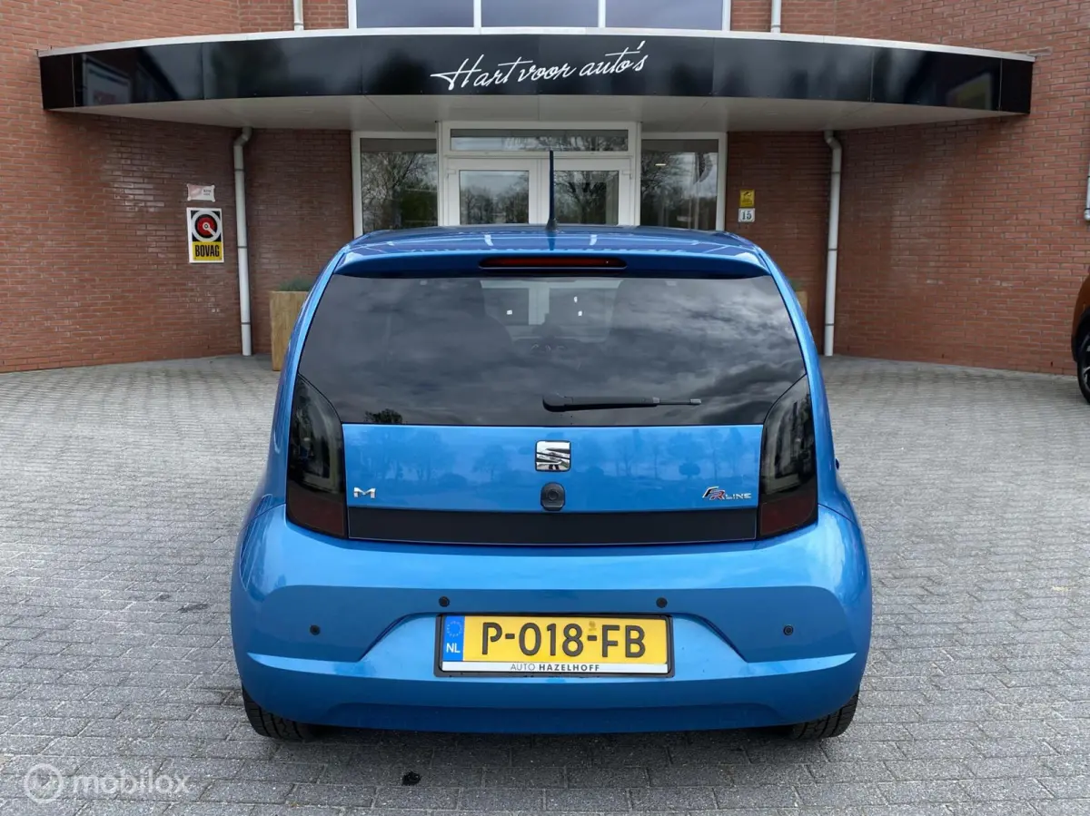 1.0 FR Intense 75pk met 67.477km | Stoelverwarming | Bluetooth | Airco | LM Velgen | PDC A