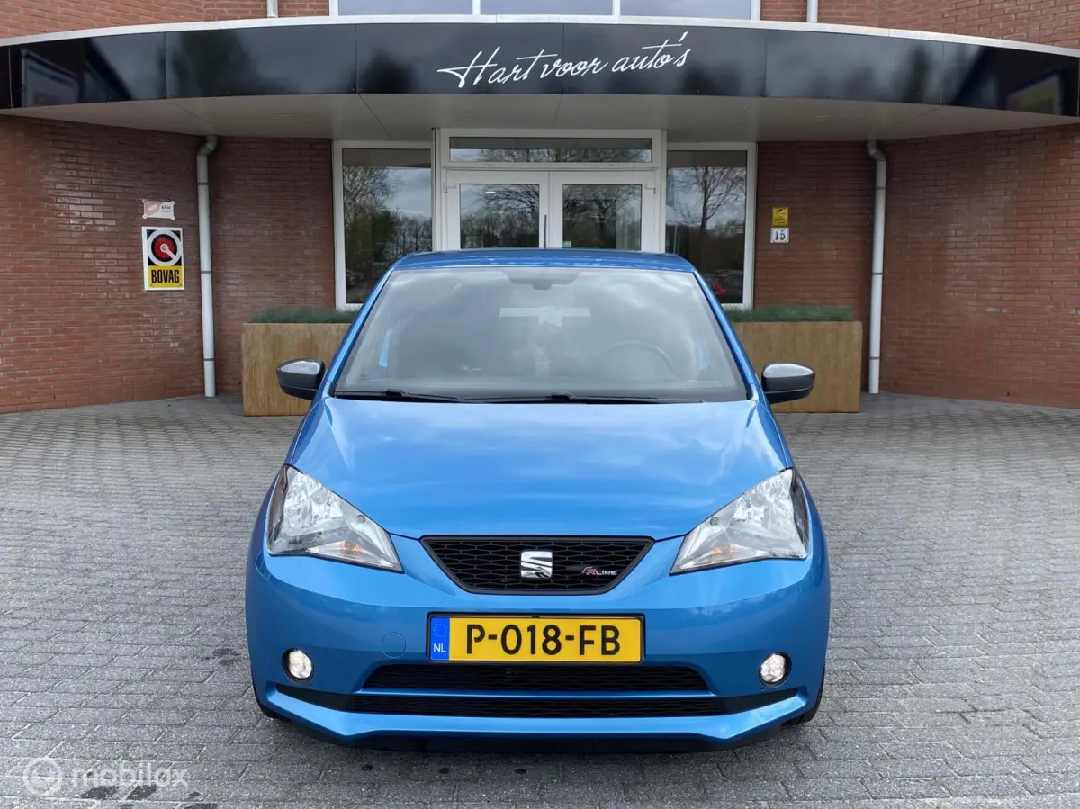 1.0 FR Intense 75pk met 67.477km | Stoelverwarming | Bluetooth | Airco | LM Velgen | PDC A
