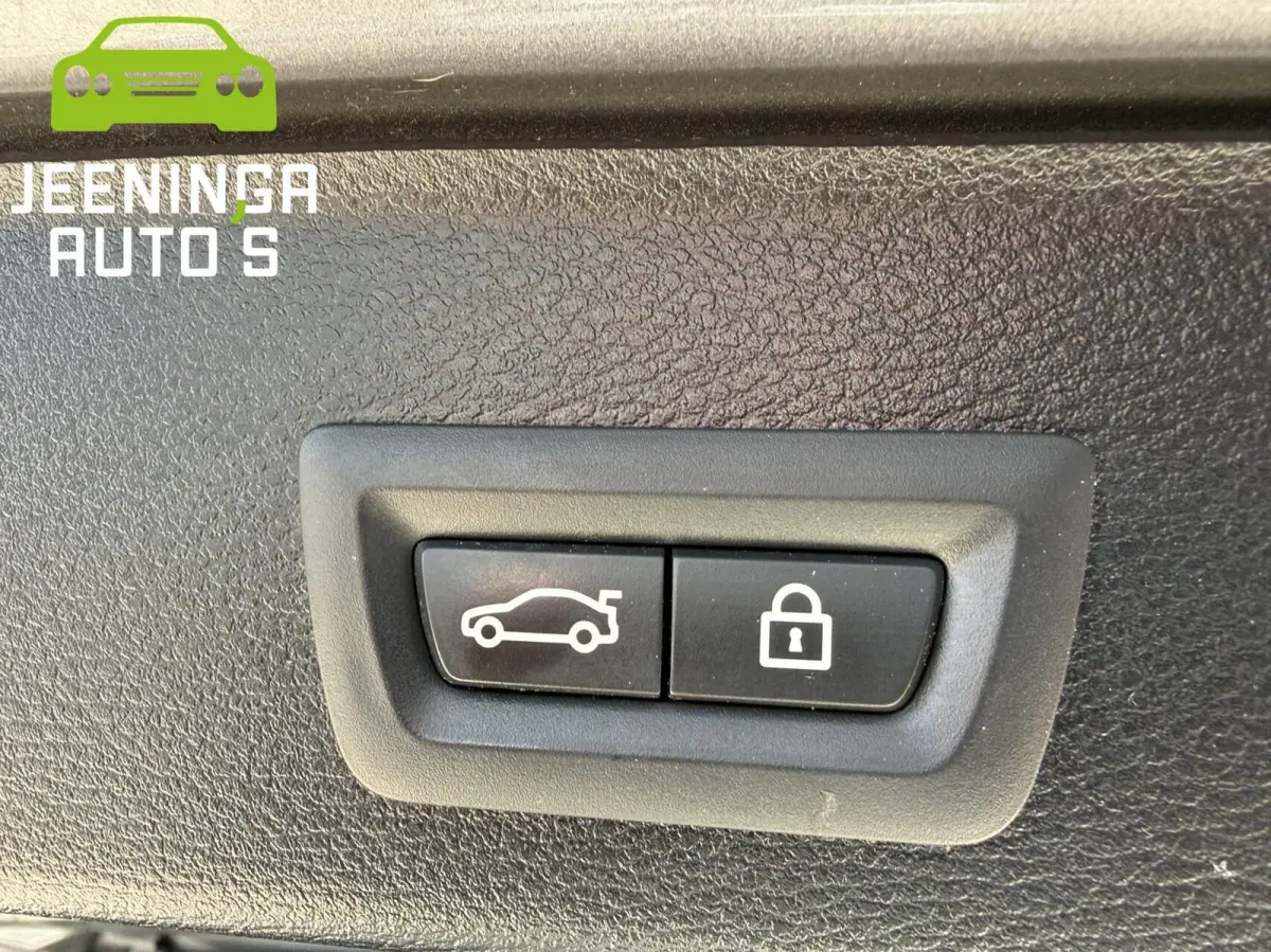 xDrive35i High Executive|Camera|Leer|Memory|Trekhaak|Stoelverwarming